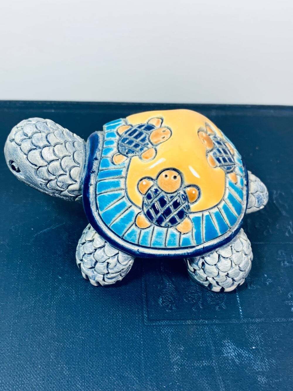 Blue Mini Turtle Artesania figurine